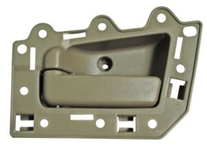 MIJGC05DCL MANIJA INT GRAND CHEROKEE LAREDO 05-11 CAFE DEL PLASTICO IZQ