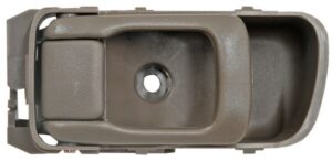 MINPU08CR MANIJA INT NISSAN PU D22 08-14/ URVAN 02-13/ PATHFINDER 96-04 CAFE DEL/ TRAS PLASTICO DER