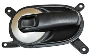 MINQU04DNL MANIJA INT QUEST 04-06 NEGRA DEL PLASTICO 2218 IZQ