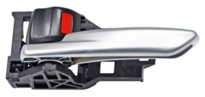 MITCA18L MANIJA INT CAMRY 18-21 NEGRO/ PLATA DEL/ TRAS PLASTICO 230804 IZQ