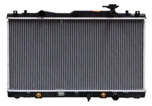 RASUKI10 RADIADOR KIZASHI 10-16 AUT L4 2.4L ALUMINIO SOLDADO 892