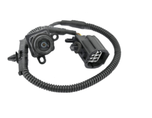 105255 CAMARA DE REVERSA DG RAM  RAM RAM 1500/RAM 2500/RAM 3500 09-12  CON CONECTOR TIPO ORIGINAL 6 PINS 12VCC PLUG & PLAY TWN 56054164AB/56054164AA/56054041AE/56054041AD/56054041AC/56054041AB HUSHAN Derecho/Izquierdo Trasera Tapa caja