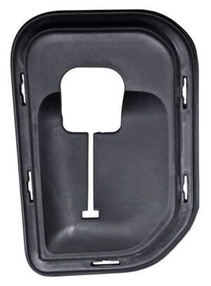 TDJGC22OR TAPA DEFENSA DEL GRAND CHEROKEE 22-24 OVERLAND C/HOYO P/TIRON 241206 NZL DER