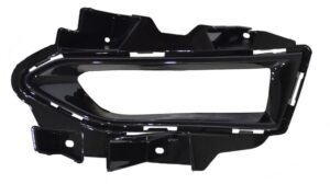 PNVE23FL REJILLA VERSA 23-25 P/FARO NIEBLA 250411 NZL IZQ