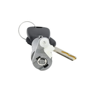 002-2404-01 CILINDRO DE PUERTA PG 307 01-08 CROMADO METAL CON LLAVE PARA CHIP DELANTERA IZQ