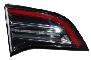 CVTM317IL CALAVERA TESLA MOD 3 17-23 INT LEDS 260306 IZQ