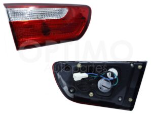 FCNA0104 CALAVERA IZQ INT C/ARNES 4PTAS (ROJO/BLANCO) RIO SEDAN 16-17