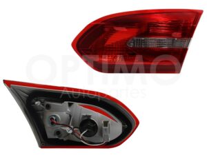 FCNF0123 CALAVERA DER INT C/ARNES CLARA 4PTAS (BLANCO/ROJO) FOCUS SEDAN 15-18