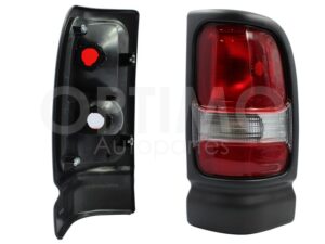 FCNK0331 CALAVERA DER S/ARNES (ROJO/BLANCO/ROJO) RAM 1500/2500 94-01
