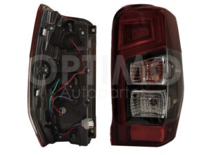 FCNS1325 CALAVERA DER C/ARNES C/LED C/DRL (ROJO/BLANCO/BLANCO) L200 GLS AT 4WD 20-24