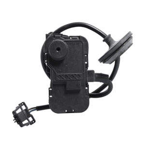 002-3112-11 ACTIVADOR TAPA DE GASOLINA VW JETTA 11-18 NEGRO 2 PINES TRASERA